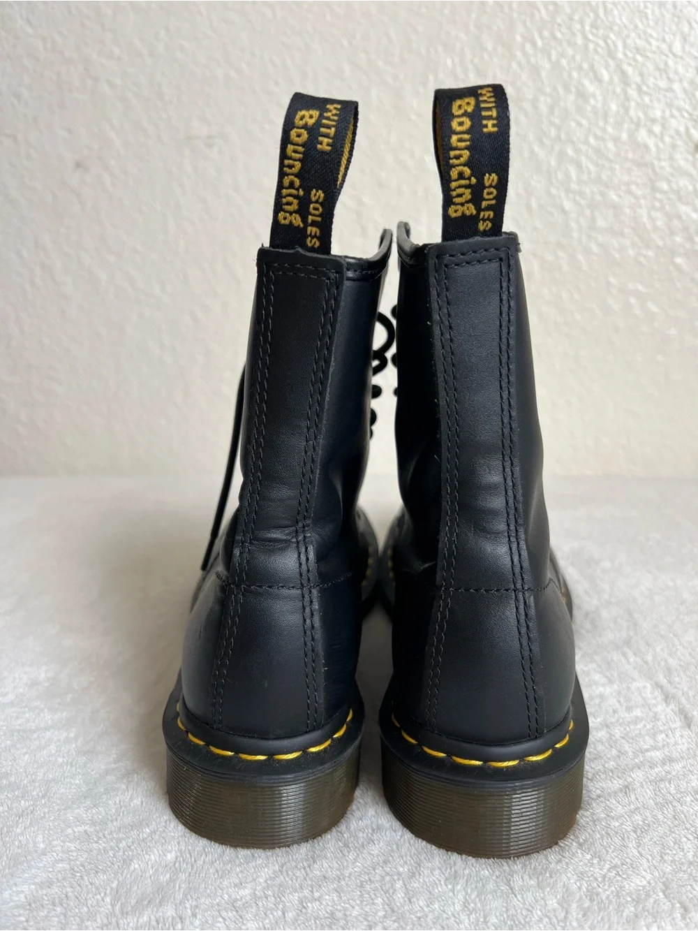 Dr. Martens selling classic